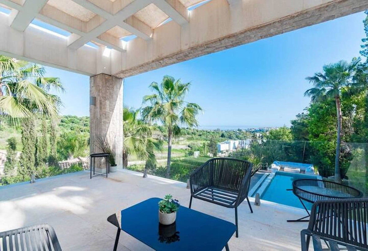 Se vende Villa - Chalet de 5 dormitorios en Costa Del Sol, Málaga, España