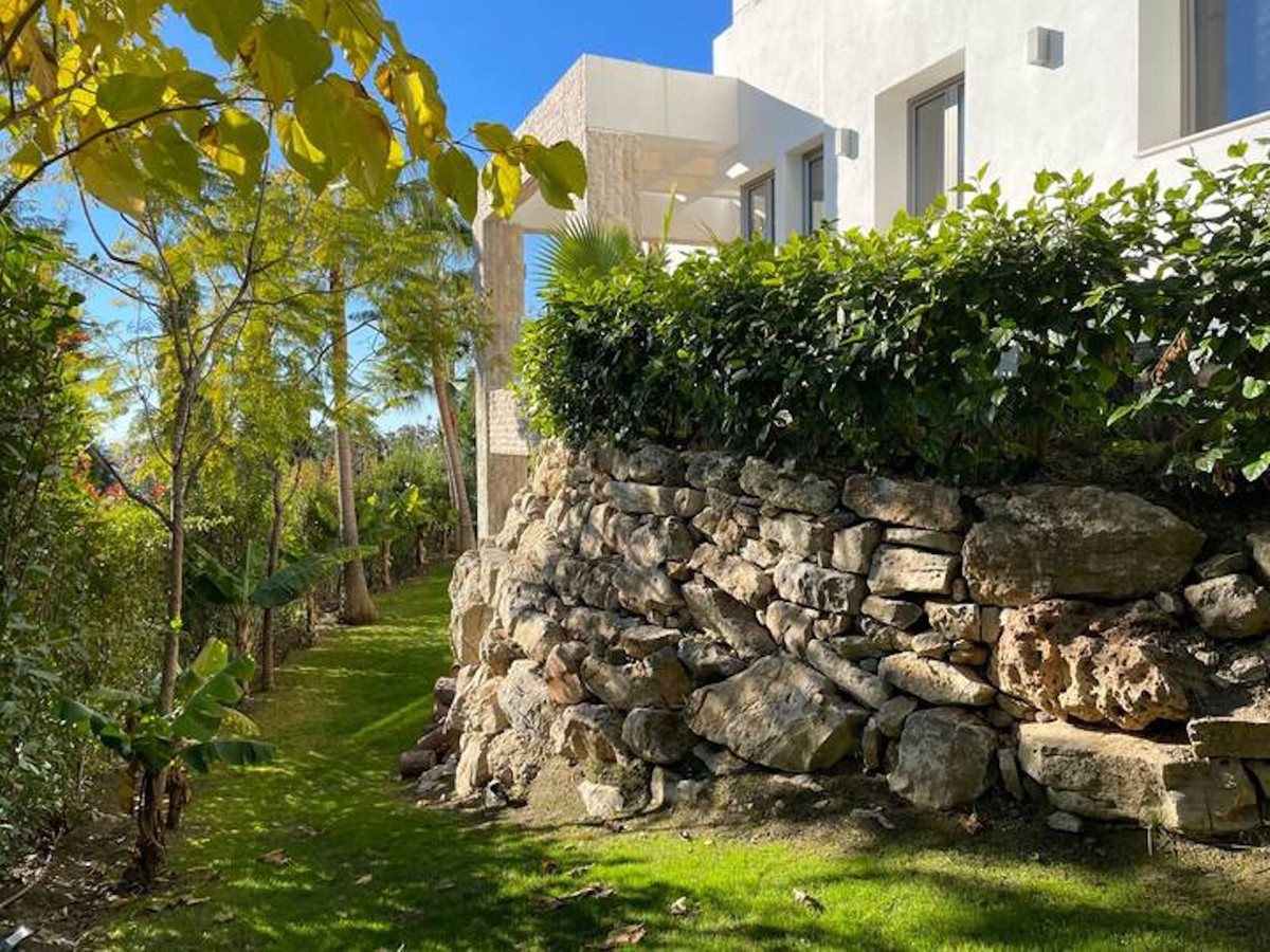 Se vende Villa - Chalet de 5 dormitorios en Costa Del Sol, Málaga, España
