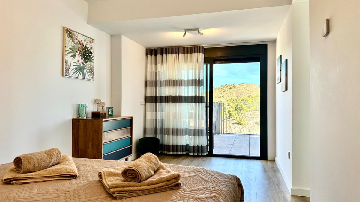 3 Bed Apartment for sale in Villajoyosa Costa Blanca, Alicante, Spain