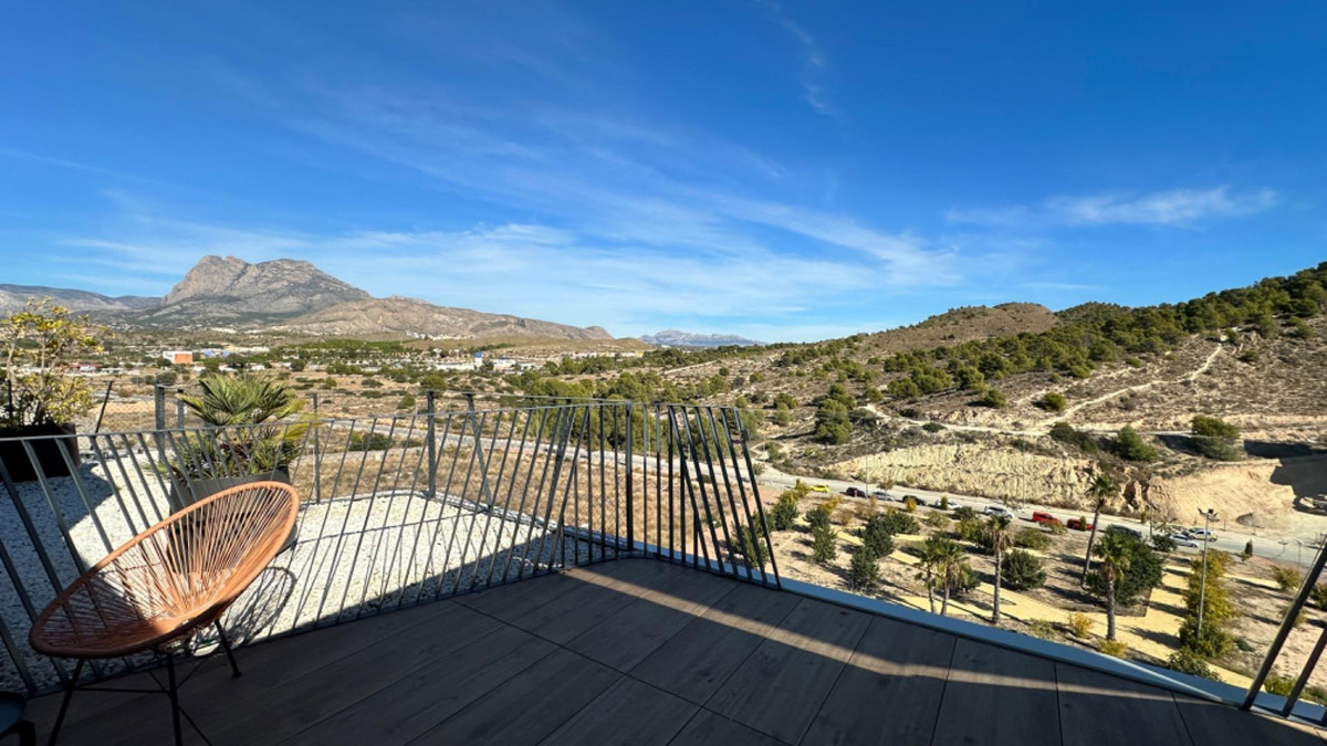 3 Bed Apartment for sale in Villajoyosa Costa Blanca, Alicante, Spain