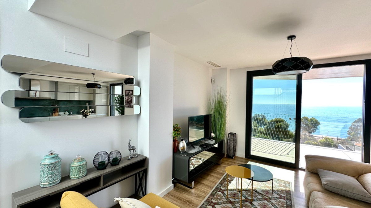 3 Bed Apartment for sale in Villajoyosa Costa Blanca, Alicante, Spain
