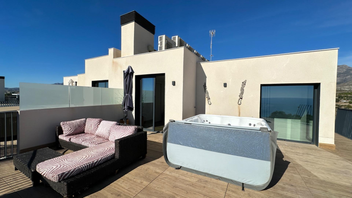 3 Bed Apartment for sale in Villajoyosa Costa Blanca, Alicante, Spain