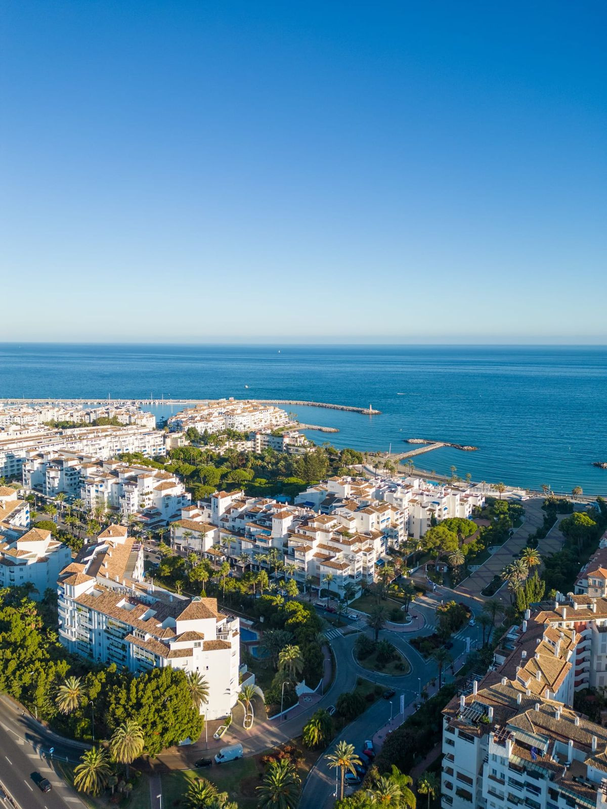 Se vende Apartamento Planta Media de 2 dormitorios en Costa Del Sol, Málaga, España