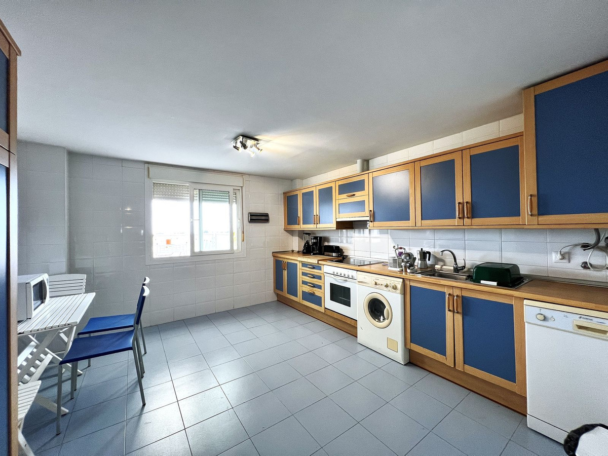3 Bed Apartment for sale in Nueva Andalucía Costa Del Sol, Málaga, Spain