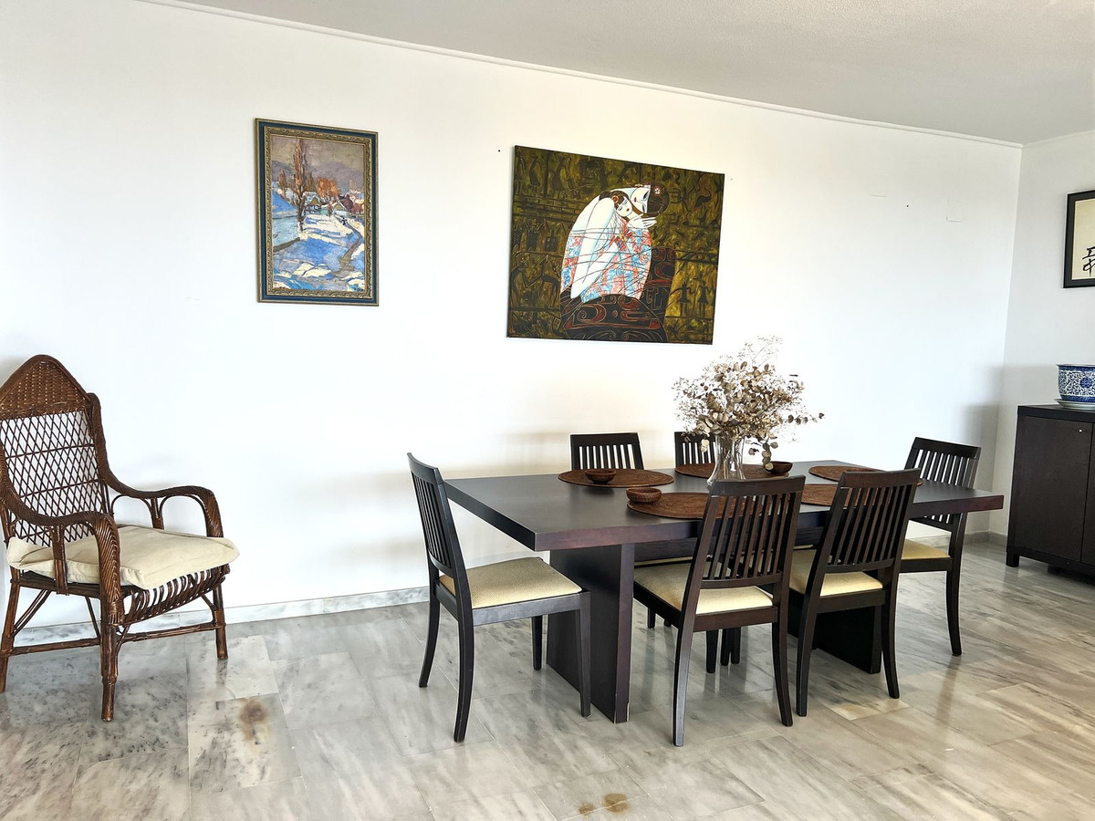 3 Bed Apartment for sale in Nueva Andalucía Costa Del Sol, Málaga, Spain