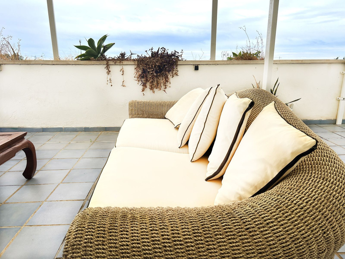 3 Bed Apartment for sale in Nueva Andalucía Costa Del Sol, Málaga, Spain