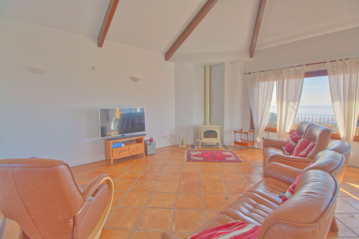 Se vende Finca - Cortijo de 5 dormitorios en Costa Del Sol, Málaga, España
