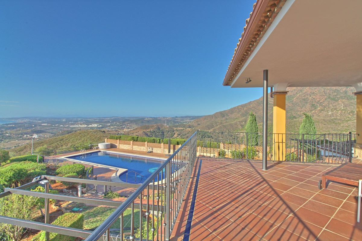 Se vende Finca - Cortijo de 5 dormitorios en Costa Del Sol, Málaga, España