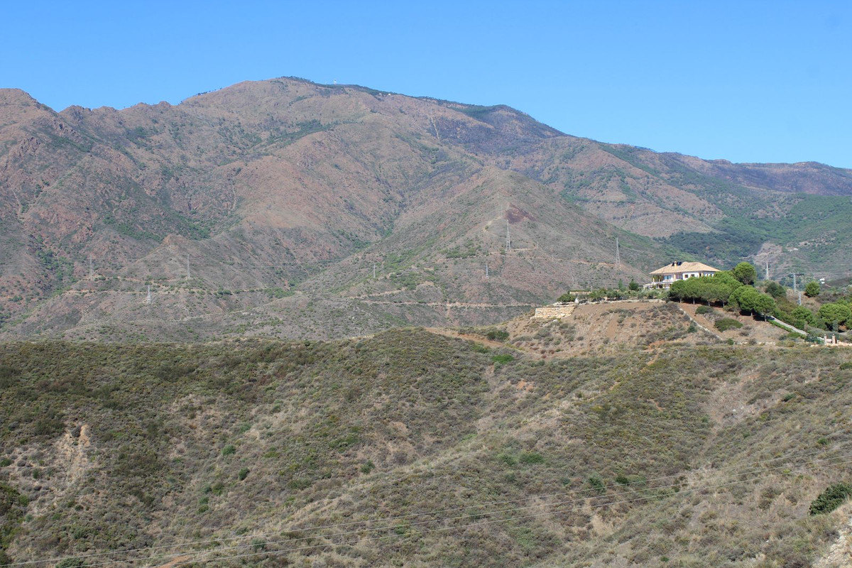 Se vende Finca - Cortijo de 5 dormitorios en Costa Del Sol, Málaga, España