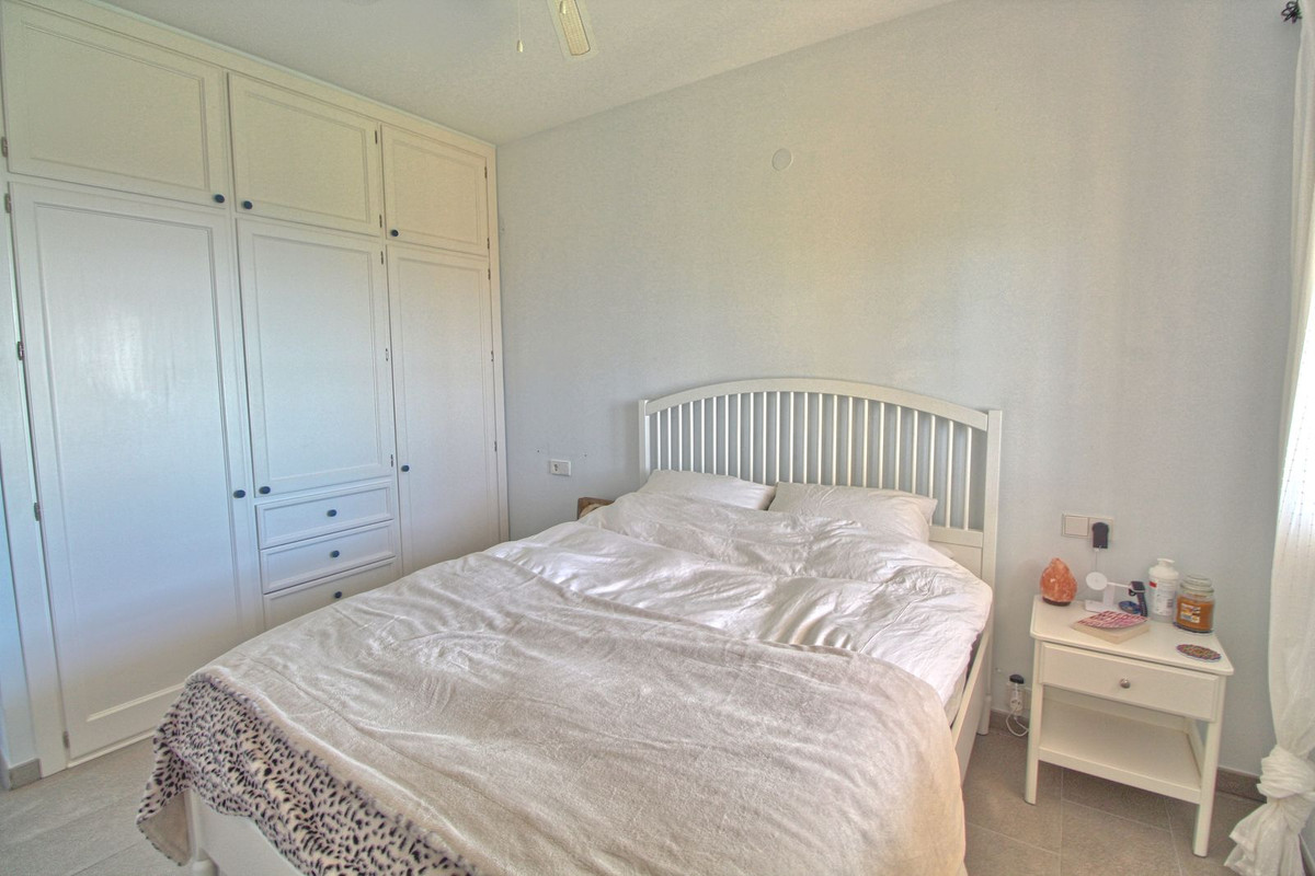 Se vende Finca - Cortijo de 5 dormitorios en Costa Del Sol, Málaga, España