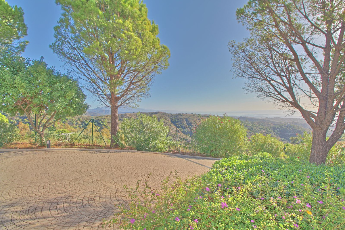 Se vende Finca - Cortijo de 5 dormitorios en Costa Del Sol, Málaga, España