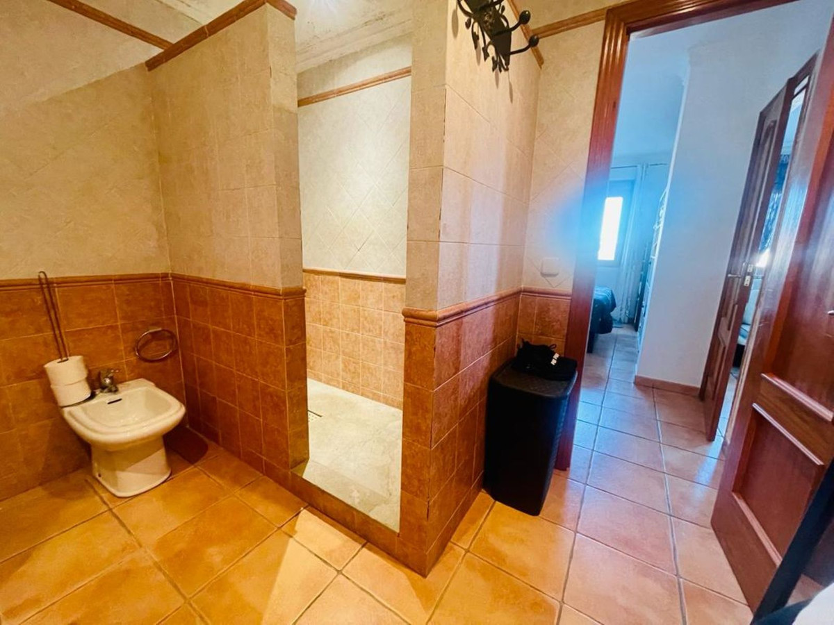 7 Bed Townhouse for sale in Cancelada Costa Del Sol, Málaga, Spain