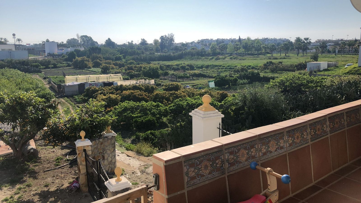 7 Bed Townhouse for sale in Cancelada Costa Del Sol, Málaga, Spain