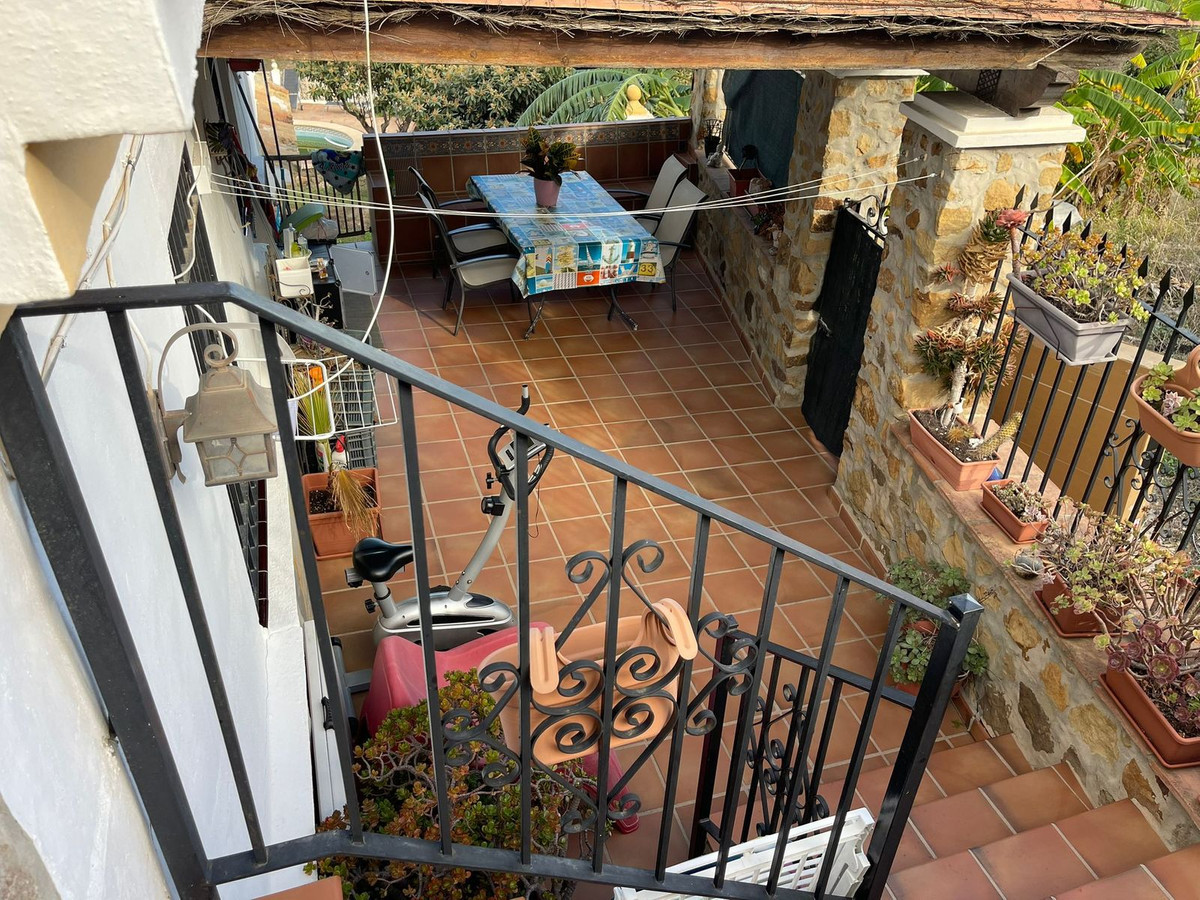 7 Bed Townhouse for sale in Cancelada Costa Del Sol, Málaga, Spain