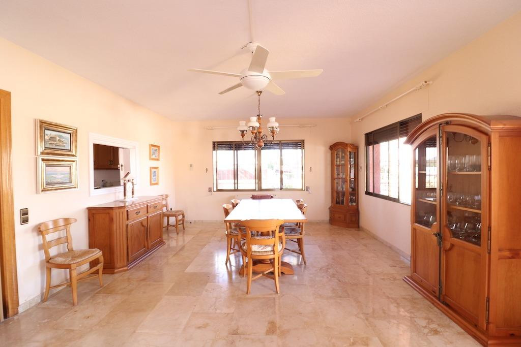 Se vende Villa - Chalet de 5 dormitorios en Costa Blanca, Alicante, España