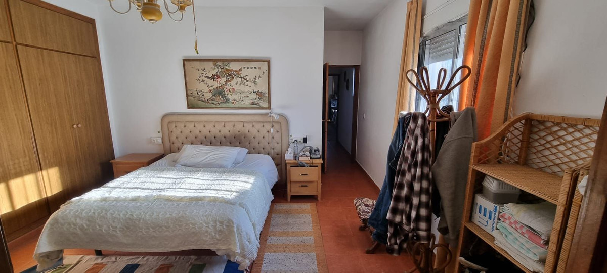 Se vende Finca - Cortijo de 3 dormitorios en Costa Del Sol, Málaga, España