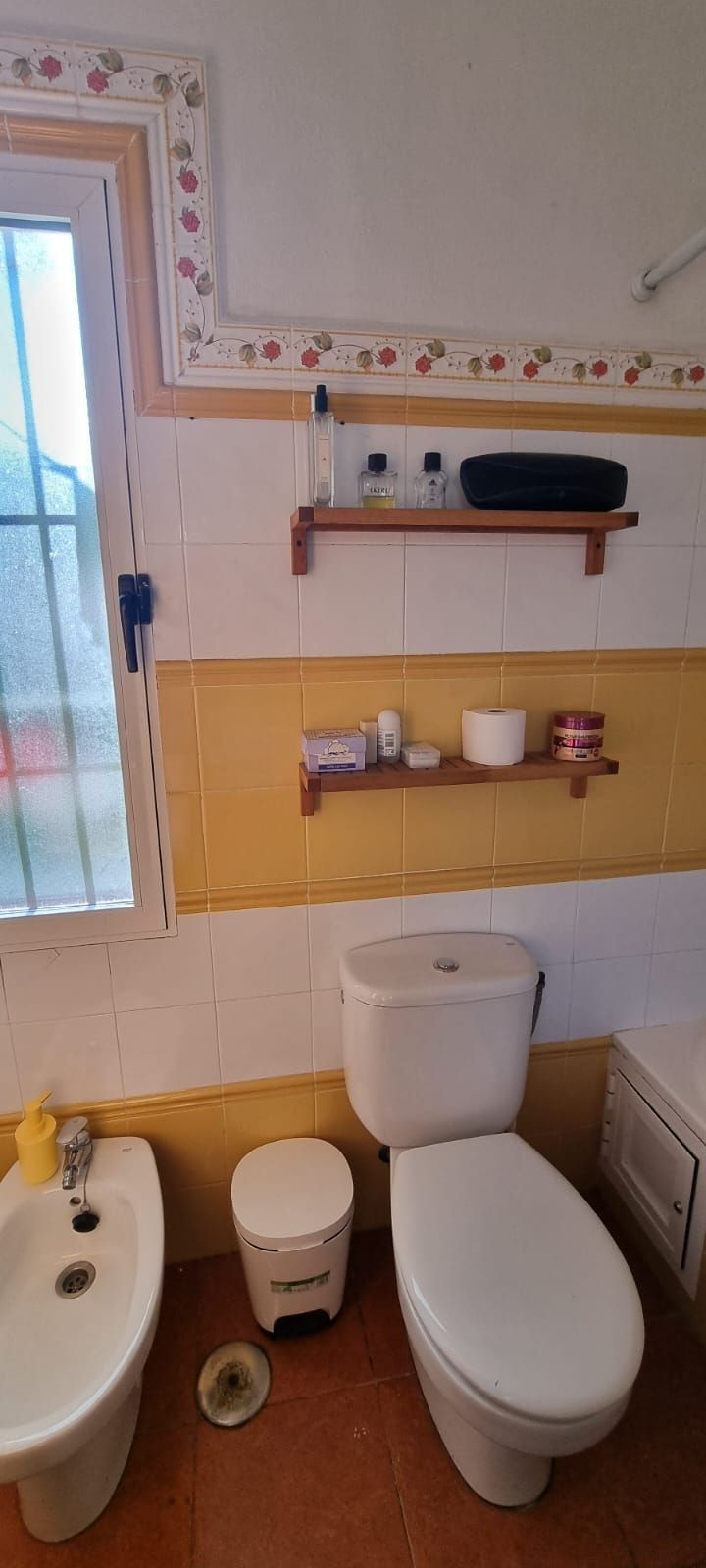 Se vende Finca - Cortijo de 3 dormitorios en Costa Del Sol, Málaga, España