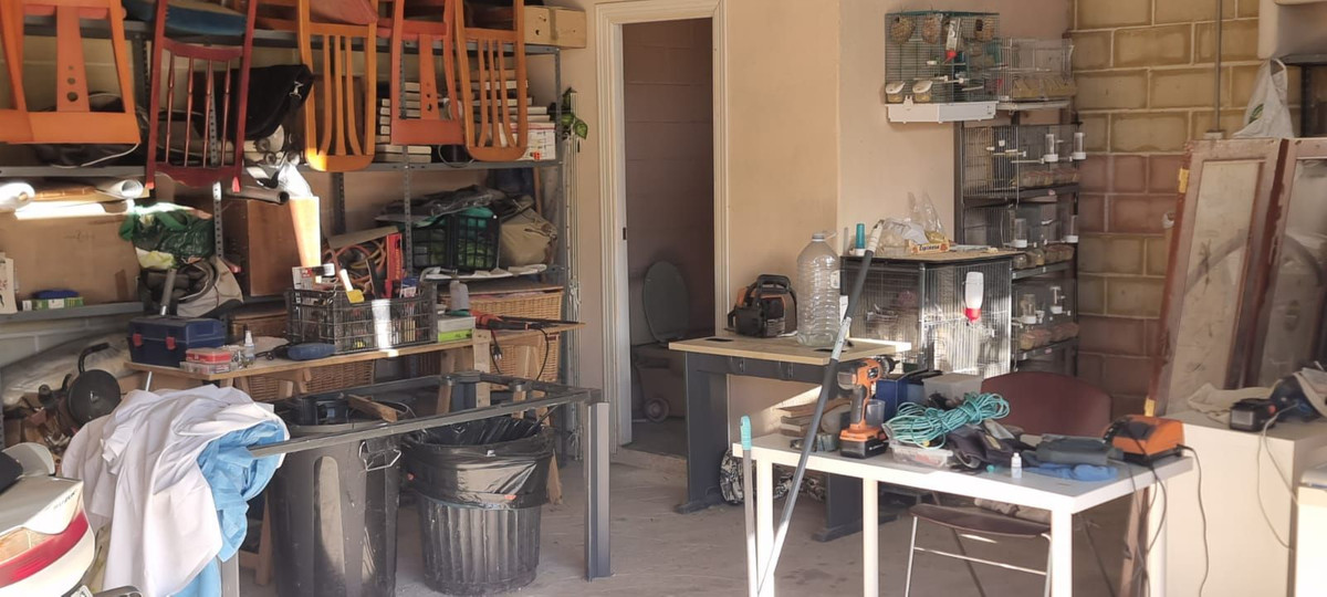 Se vende Finca - Cortijo de 3 dormitorios en Costa Del Sol, Málaga, España