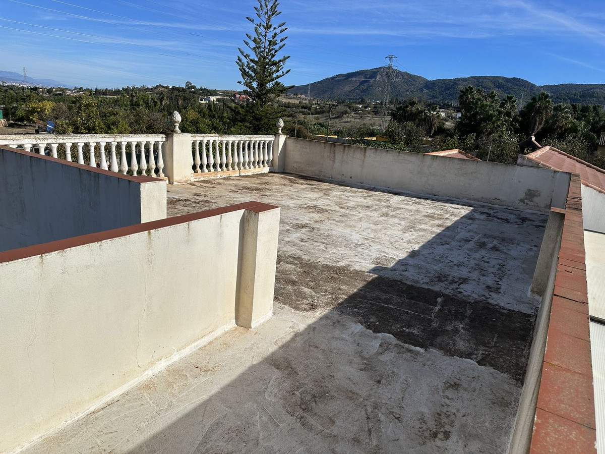 Se vende Finca - Cortijo de 3 dormitorios en Costa Del Sol, Málaga, España