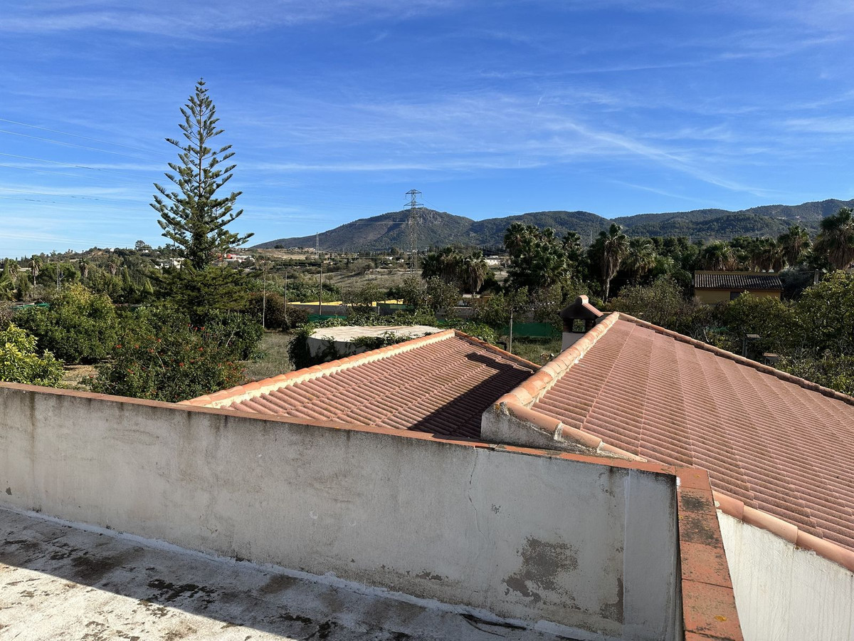 Se vende Finca - Cortijo de 3 dormitorios en Costa Del Sol, Málaga, España
