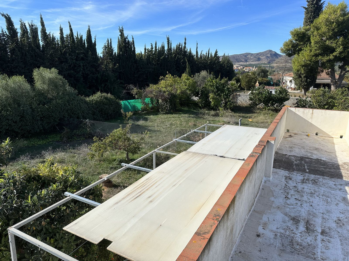 Se vende Finca - Cortijo de 3 dormitorios en Costa Del Sol, Málaga, España
