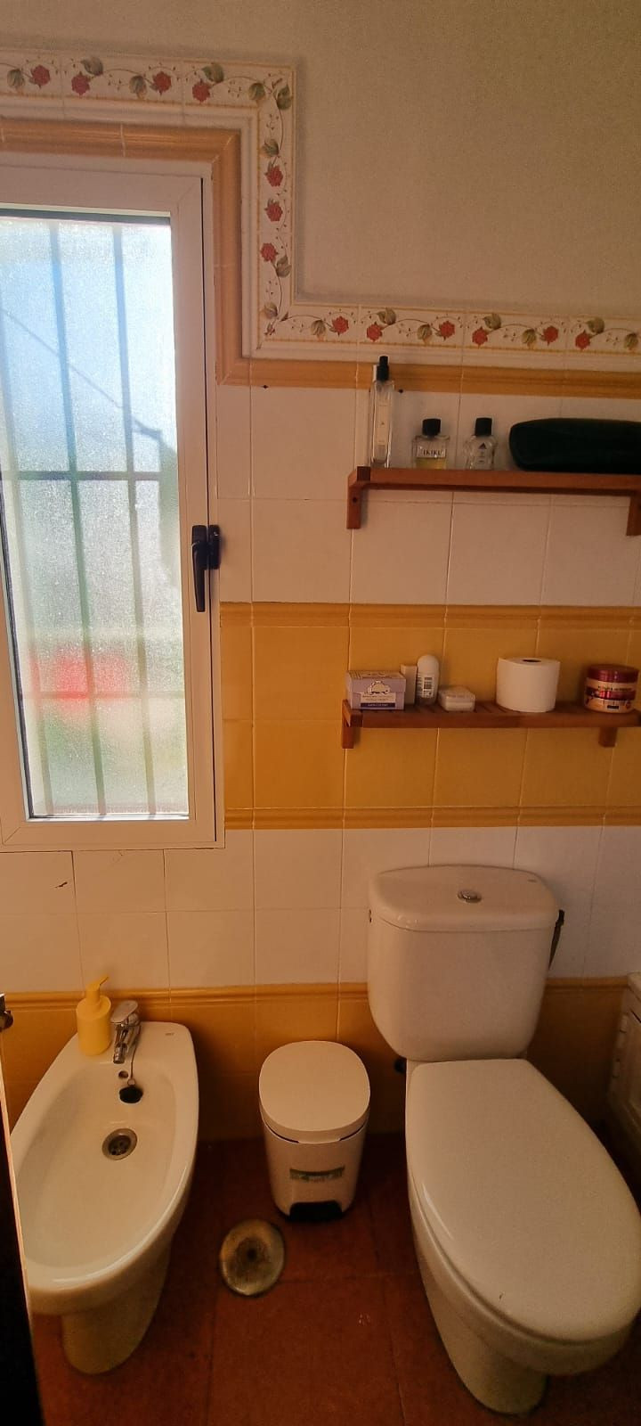 Se vende Finca - Cortijo de 3 dormitorios en Costa Del Sol, Málaga, España