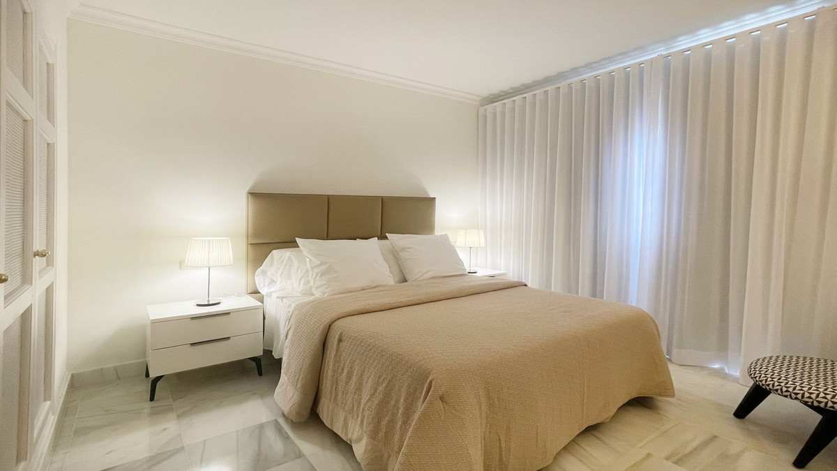 3 Bed Apartment for sale in Monte Halcones Costa Del Sol, Málaga, Spain