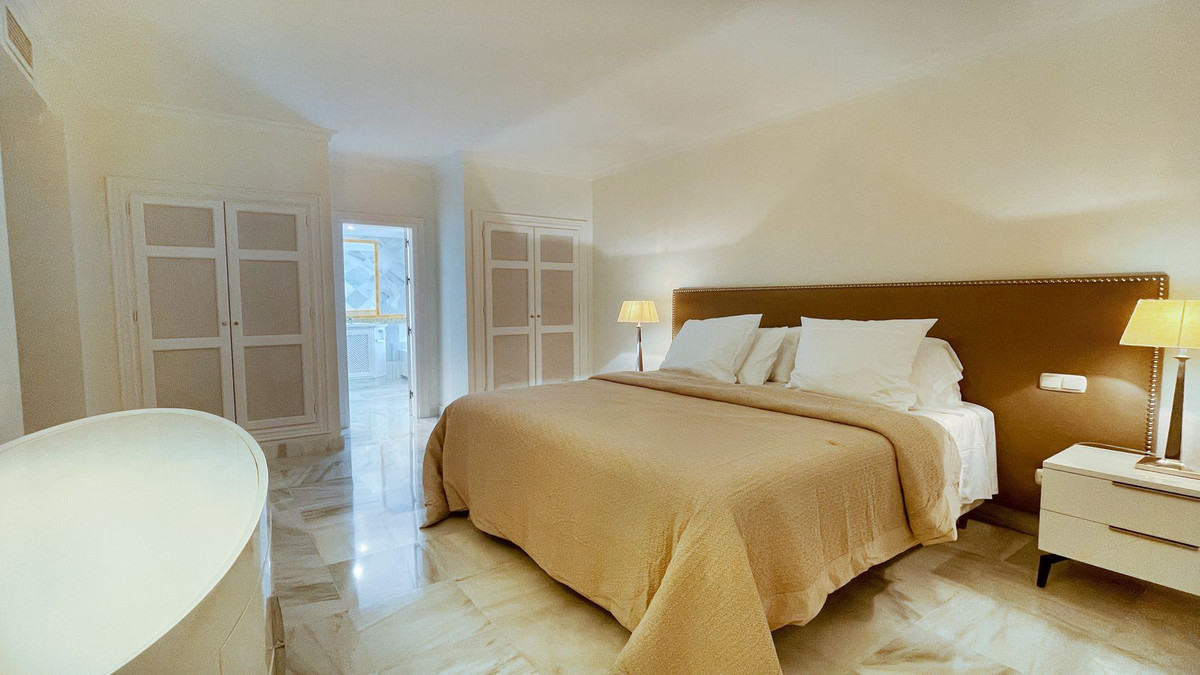 3 Bed Apartment for sale in Monte Halcones Costa Del Sol, Málaga, Spain