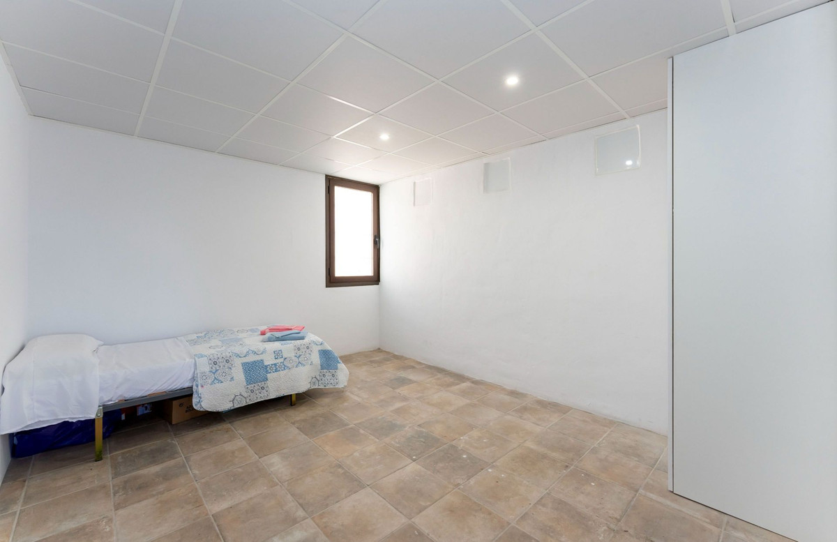 3 Bed Townhouse for sale in Coín Costa Del Sol, Málaga, Spain