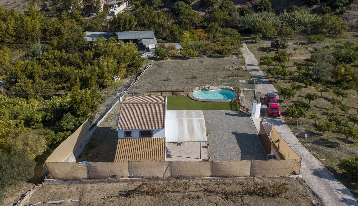 3 Bed Townhouse for sale in Coín Costa Del Sol, Málaga, Spain