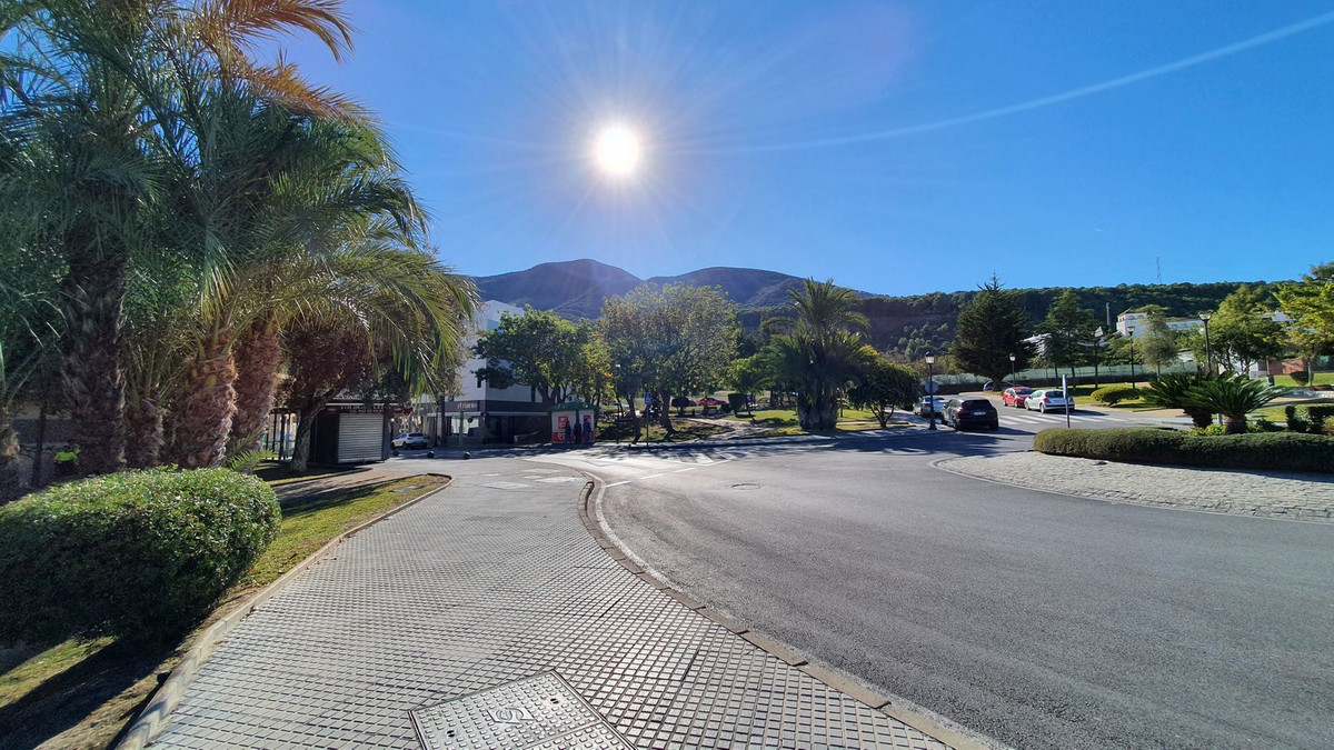 Se vende Terreno Urbano  en Costa Del Sol, Málaga, España
