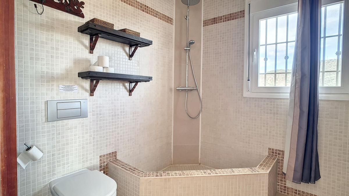 3 Bed Townhouse for sale in Arenas Costa Del Sol East, Málaga, Spain