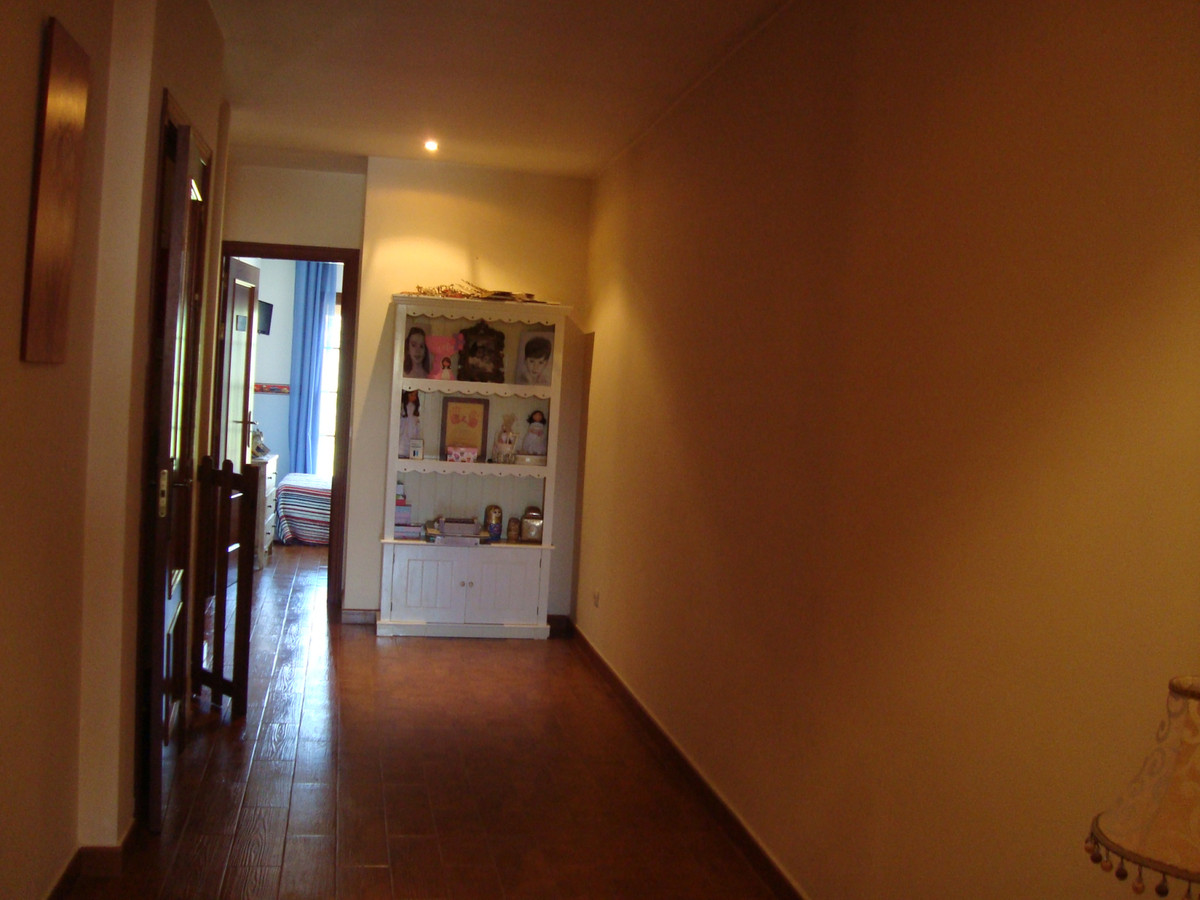 Se vende Pareada de 3 dormitorios en Costa Del Sol, Cadiz, España