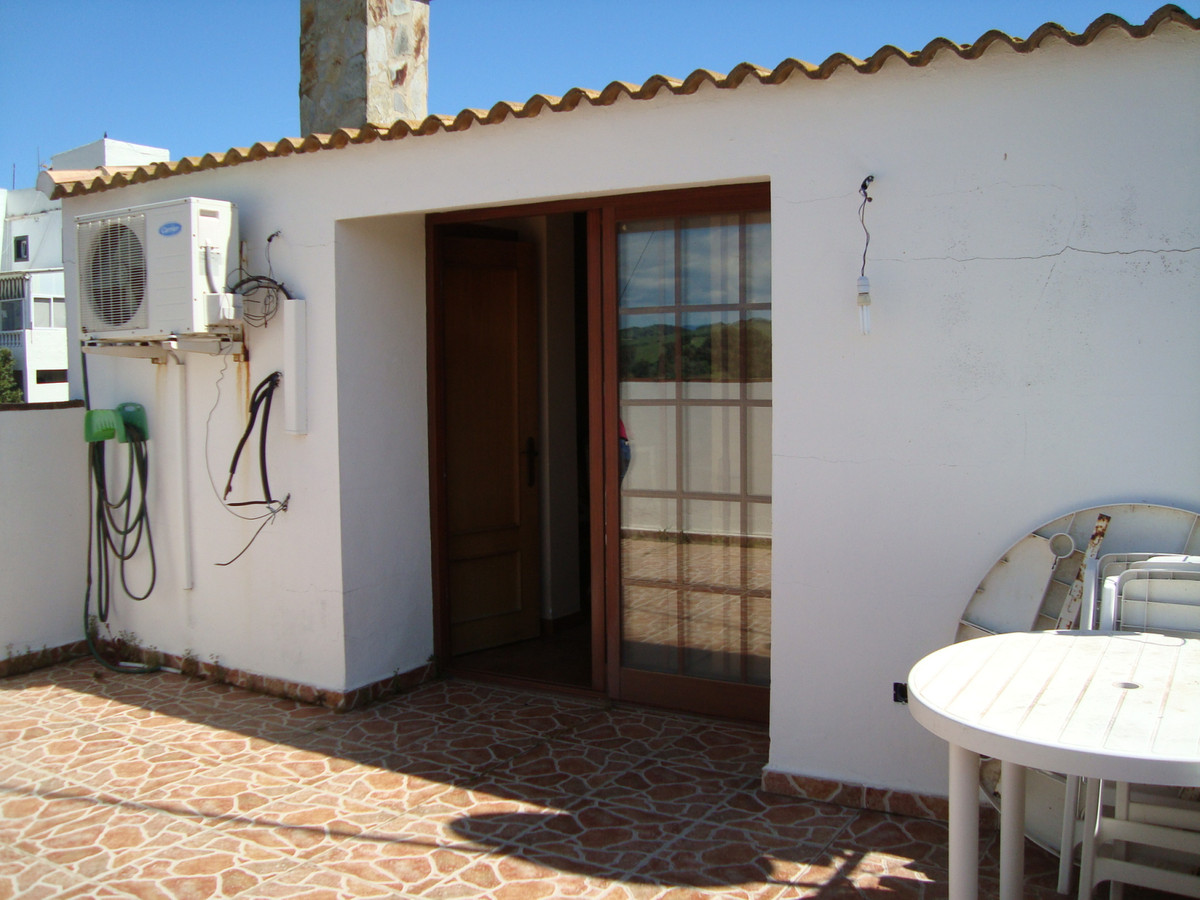 Se vende Pareada de 3 dormitorios en Costa Del Sol, Cadiz, España