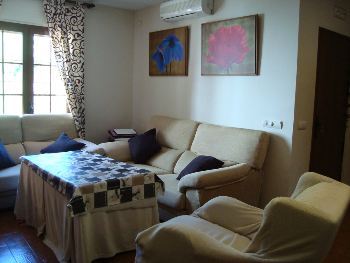 Se vende Pareada de 3 dormitorios en Costa Del Sol, Cadiz, España