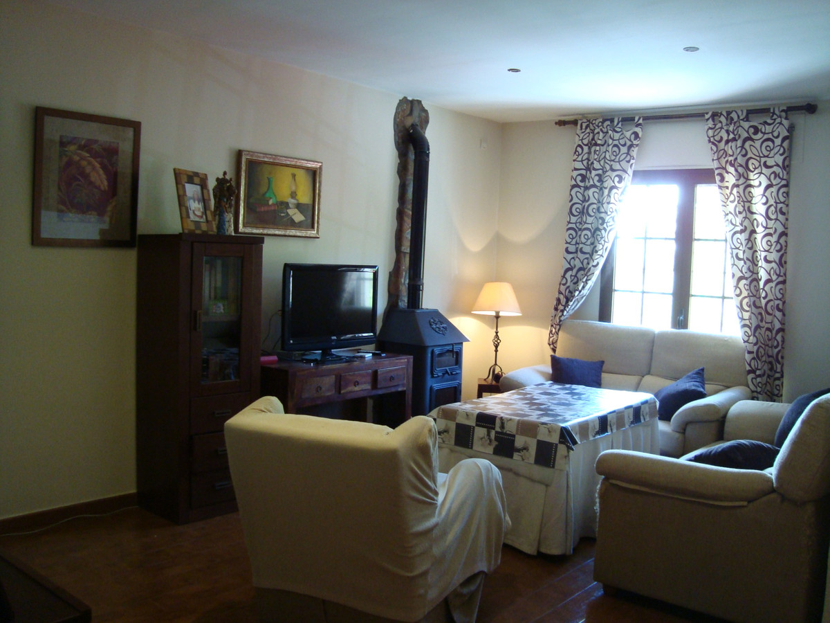 Se vende Pareada de 3 dormitorios en Costa Del Sol, Cadiz, España