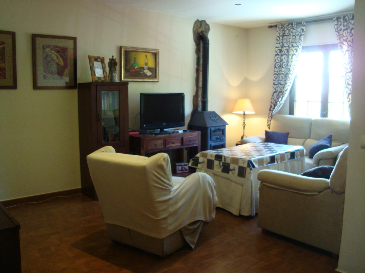Se vende Pareada de 3 dormitorios en Costa Del Sol, Cadiz, España