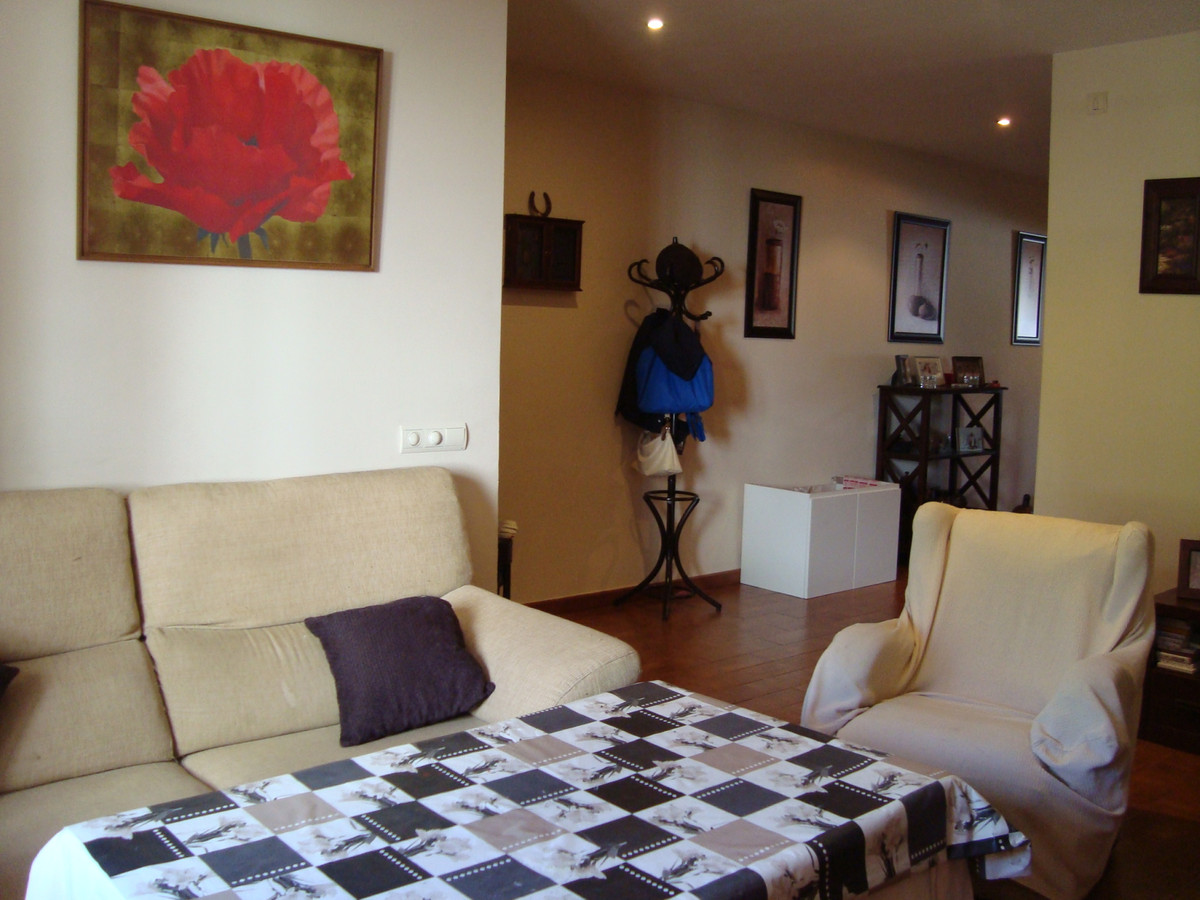 Se vende Pareada de 3 dormitorios en Costa Del Sol, Cadiz, España