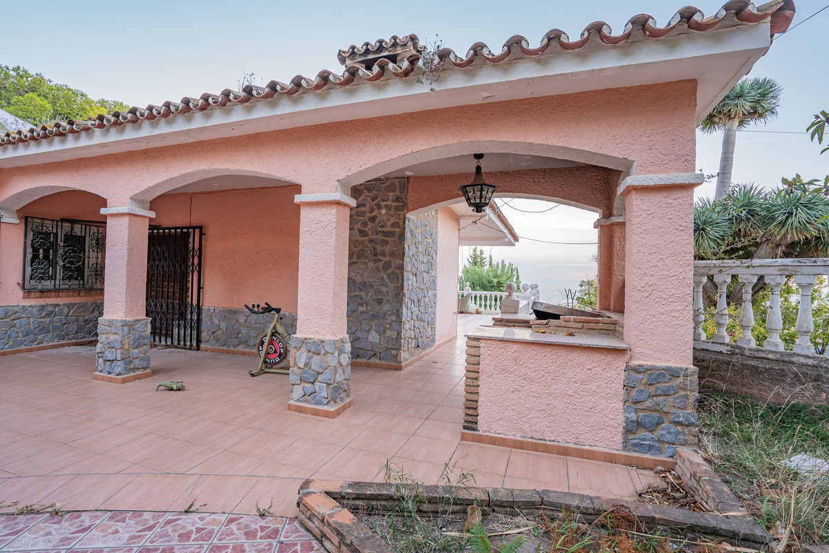 Se vende Villa - Chalet de 6 dormitorios en Costa Del Sol, Málaga, España