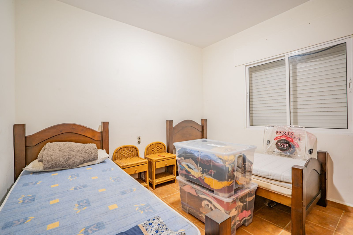 Se vende Villa - Chalet de 6 dormitorios en Costa Del Sol, Málaga, España