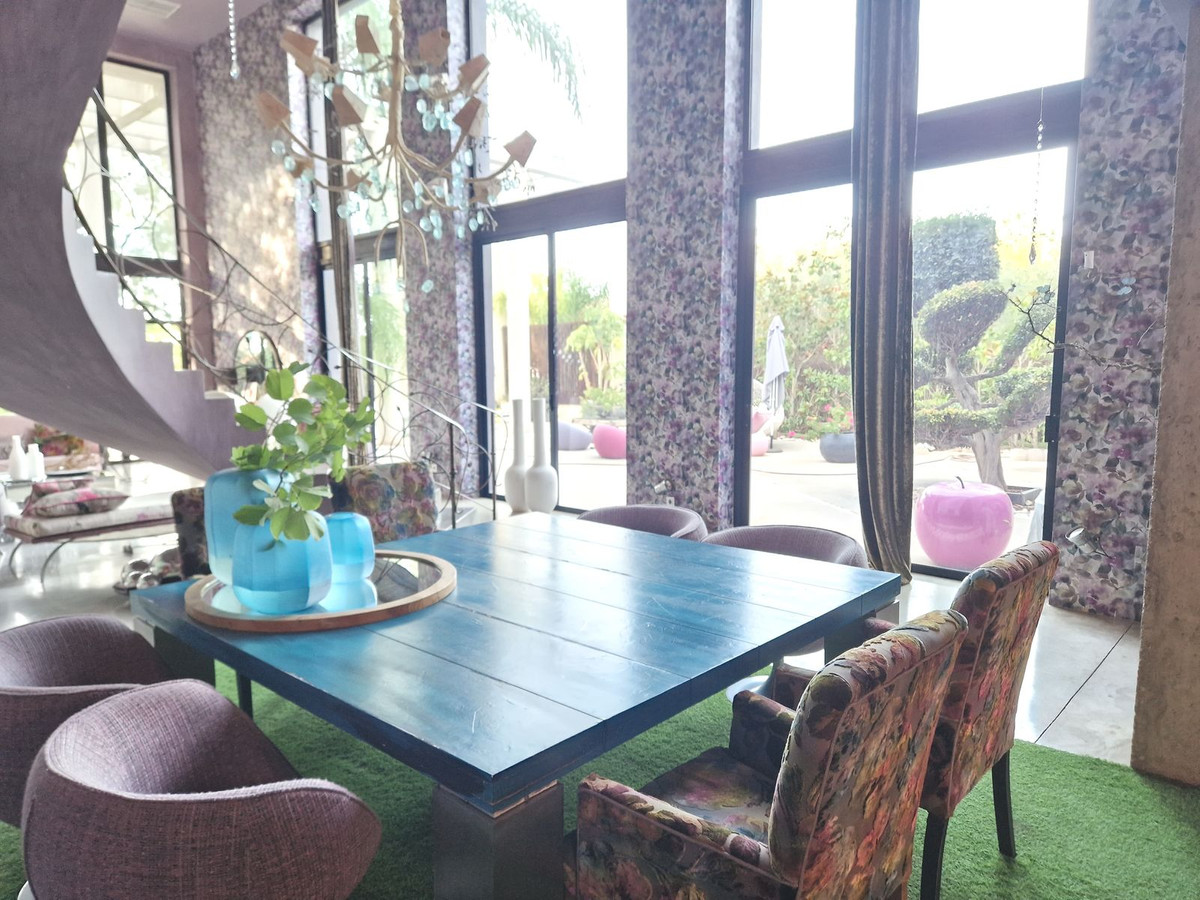 5 Bed Townhouse for sale in Estepona Costa Del Sol, Málaga, Spain