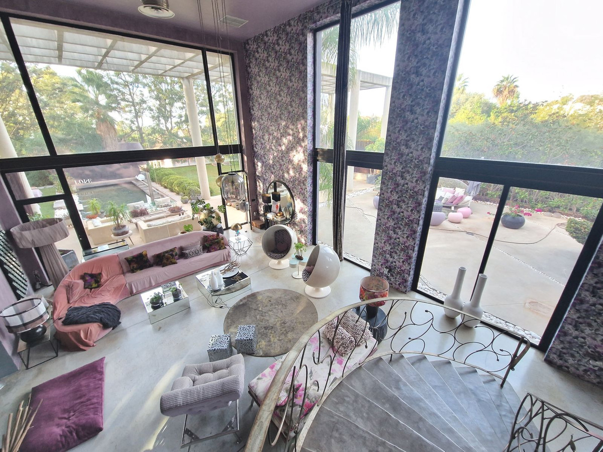 5 Bed Townhouse for sale in Estepona Costa Del Sol, Málaga, Spain