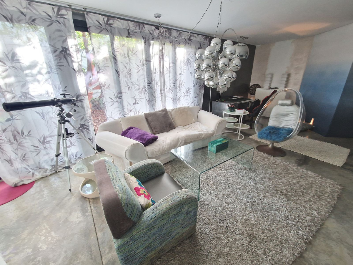 5 Bed Townhouse for sale in Estepona Costa Del Sol, Málaga, Spain