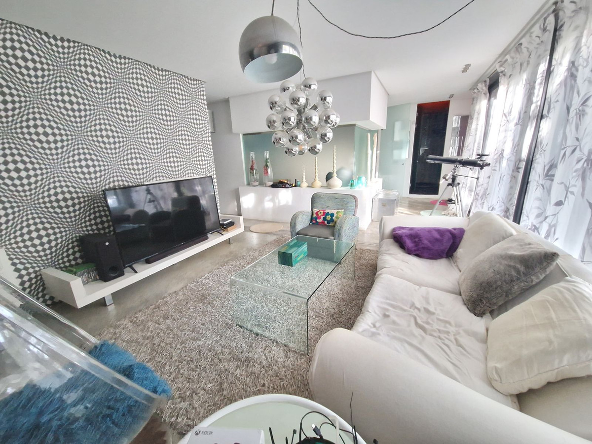 5 Bed Townhouse for sale in Estepona Costa Del Sol, Málaga, Spain