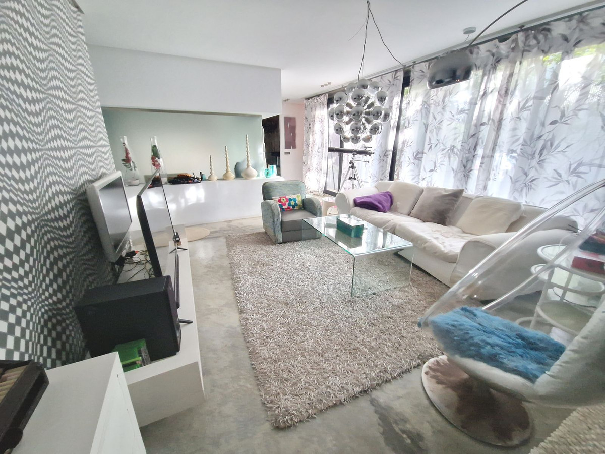 5 Bed Townhouse for sale in Estepona Costa Del Sol, Málaga, Spain