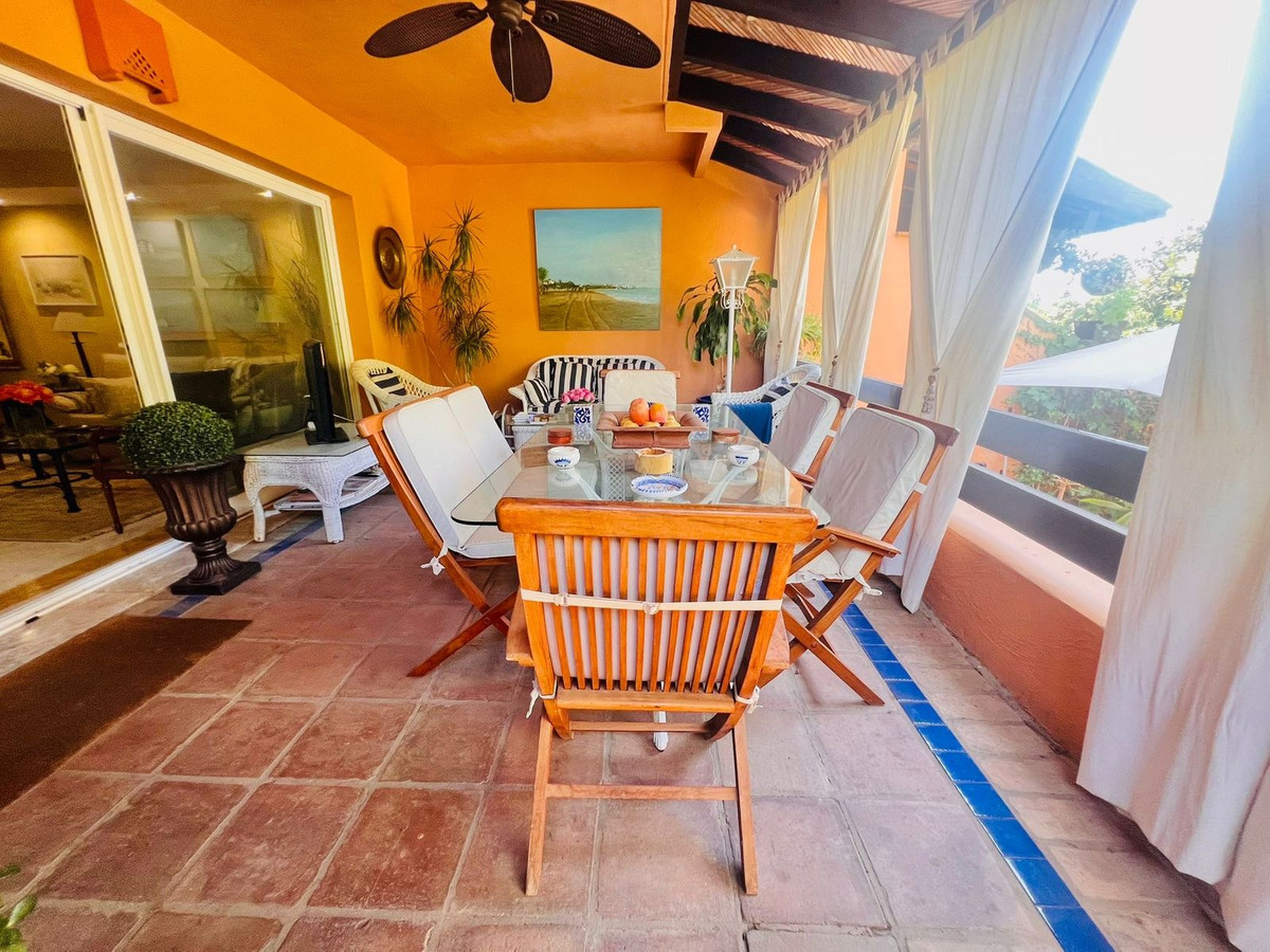 3 Bed Townhouse for sale in The Golden Mile Costa Del Sol, Málaga, Spain