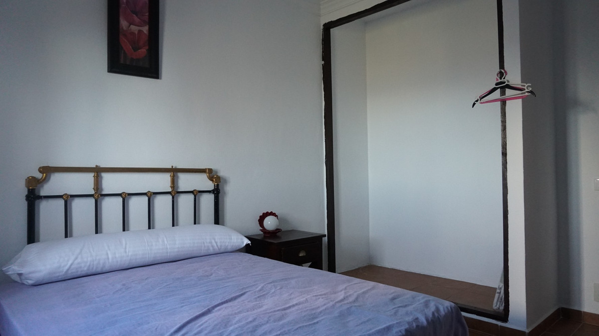 Se vende Finca - Cortijo de 5 dormitorios en Costa Del Sol East, Málaga, España