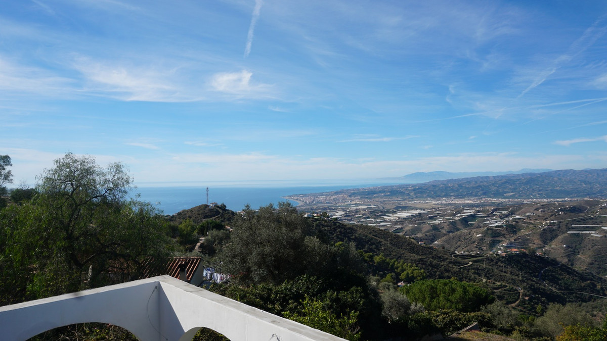 Se vende Finca - Cortijo de 5 dormitorios en Costa Del Sol East, Málaga, España