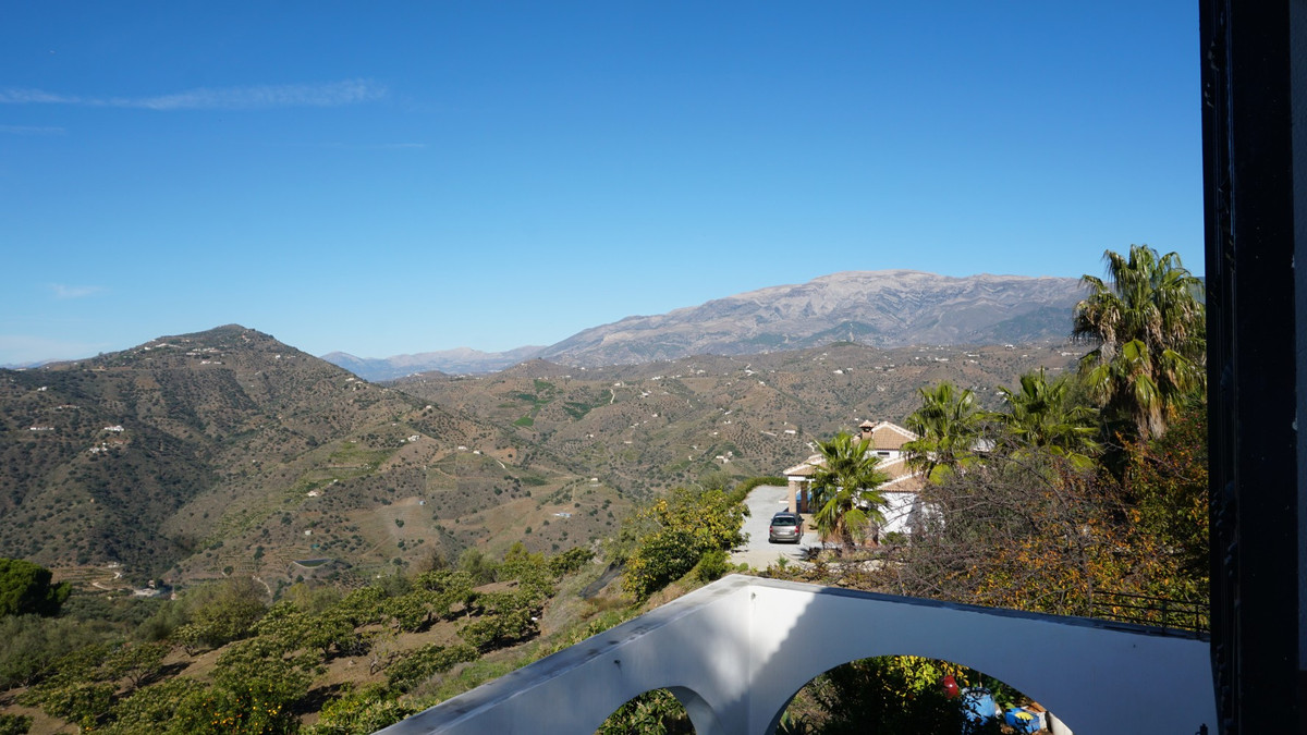 Se vende Finca - Cortijo de 5 dormitorios en Costa Del Sol East, Málaga, España