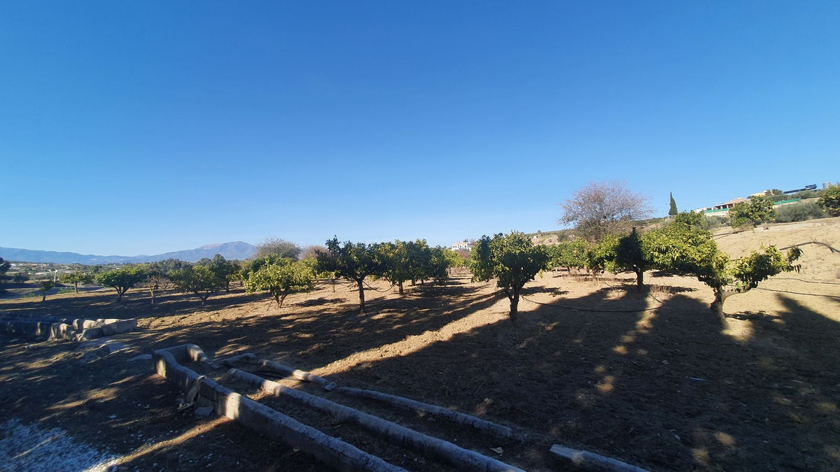 Plots for sale in Alhaurín El Grande Costa Del Sol, Málaga, Spain
